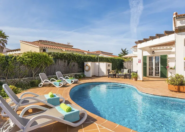 Sara By Escape * אלאיור